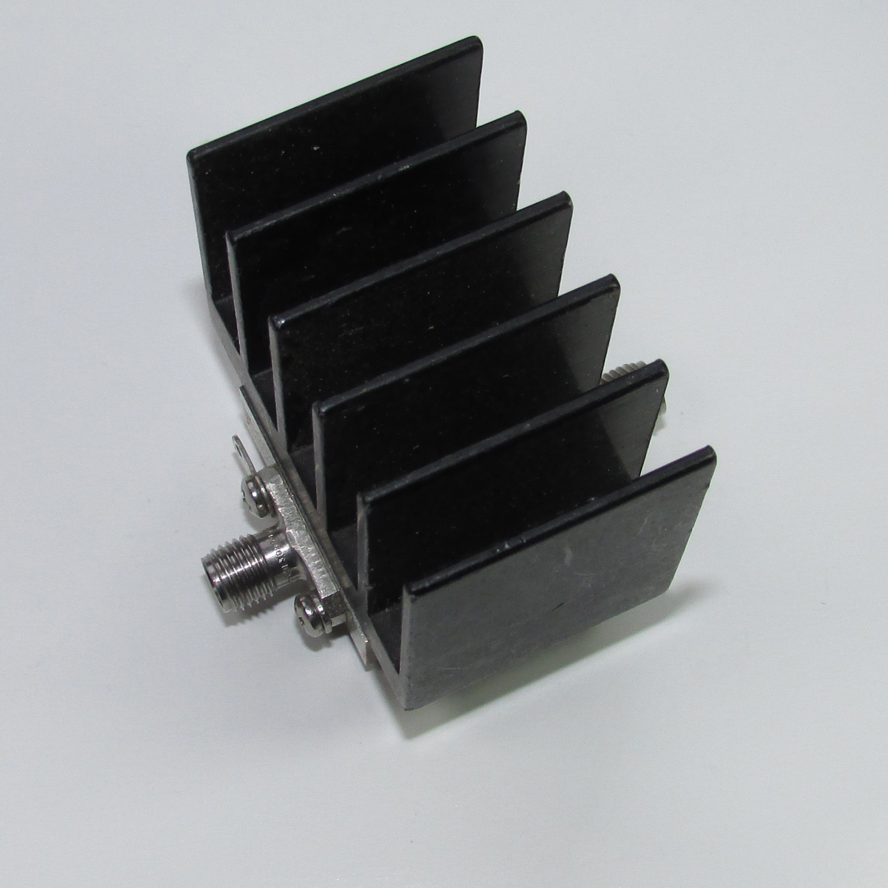 Mini-Circuits ZRON-8G 2-8GHz 20dB 20dBm RF microwave power amplifier