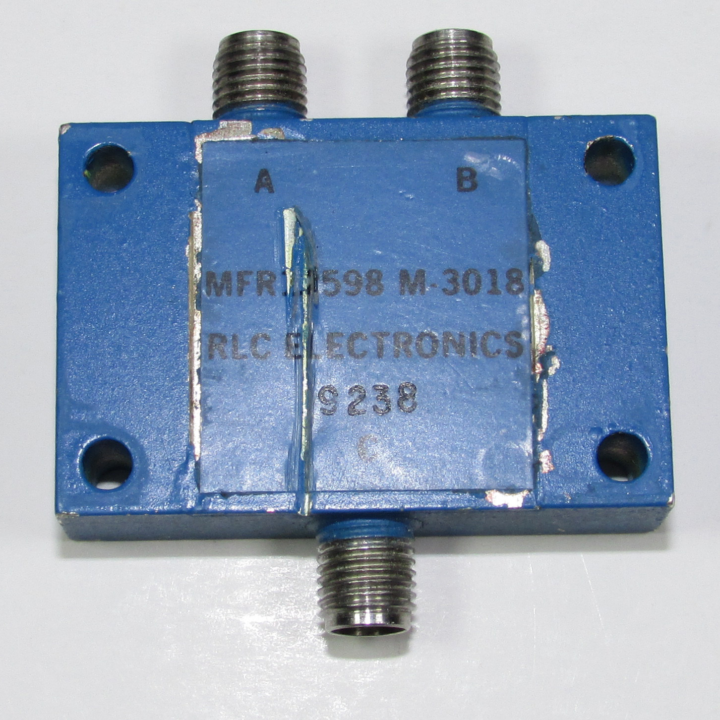 RLC M-3018 DC-1.2GHz / 3.7-8GHz SMA RF microwave coaxial duplexer