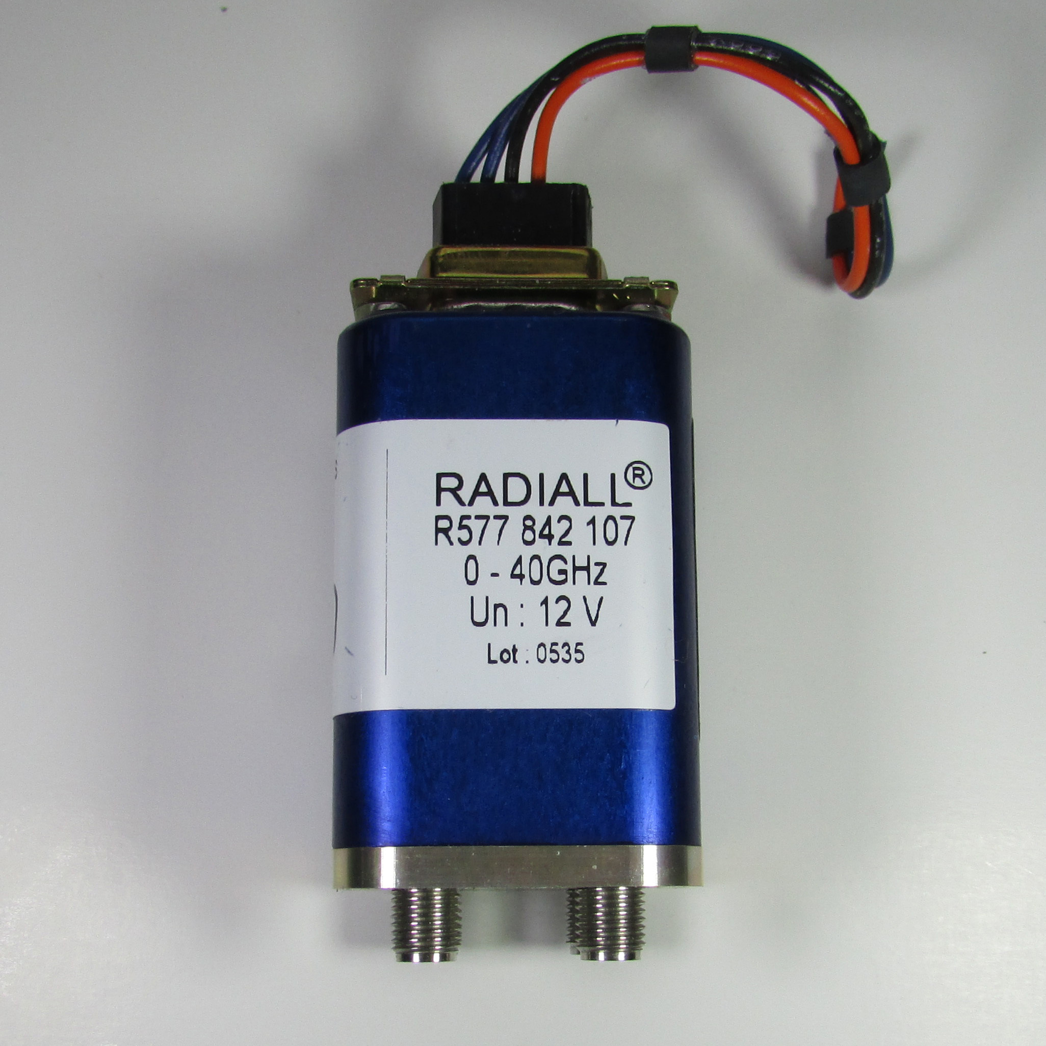 RADIALL R577842107 40GHz 12V TTL Microwave Double Pole Double Throw Transfer Switch 2.92mm