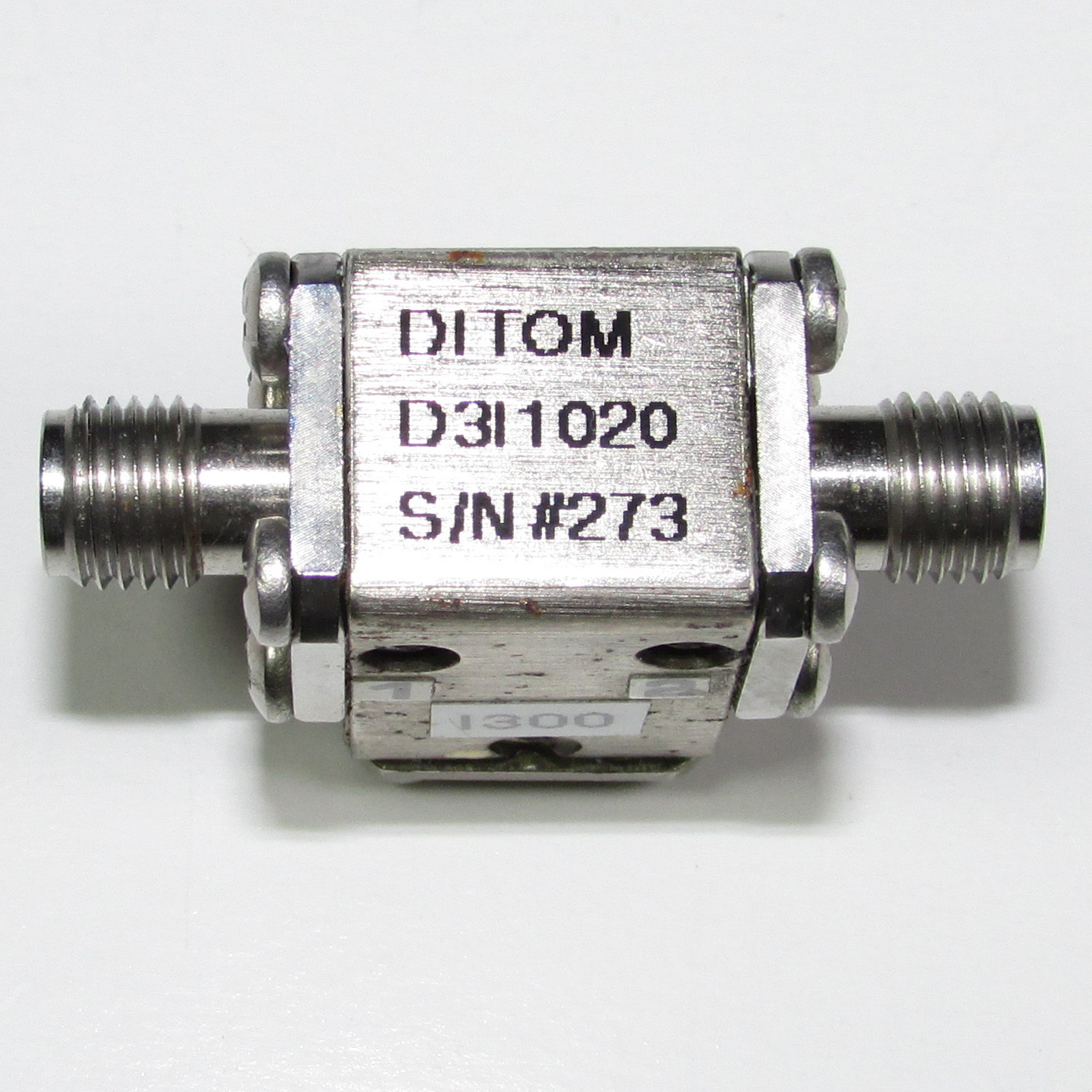 DITOM D3I1020 10-20GHz SMA microwave coaxial isolator